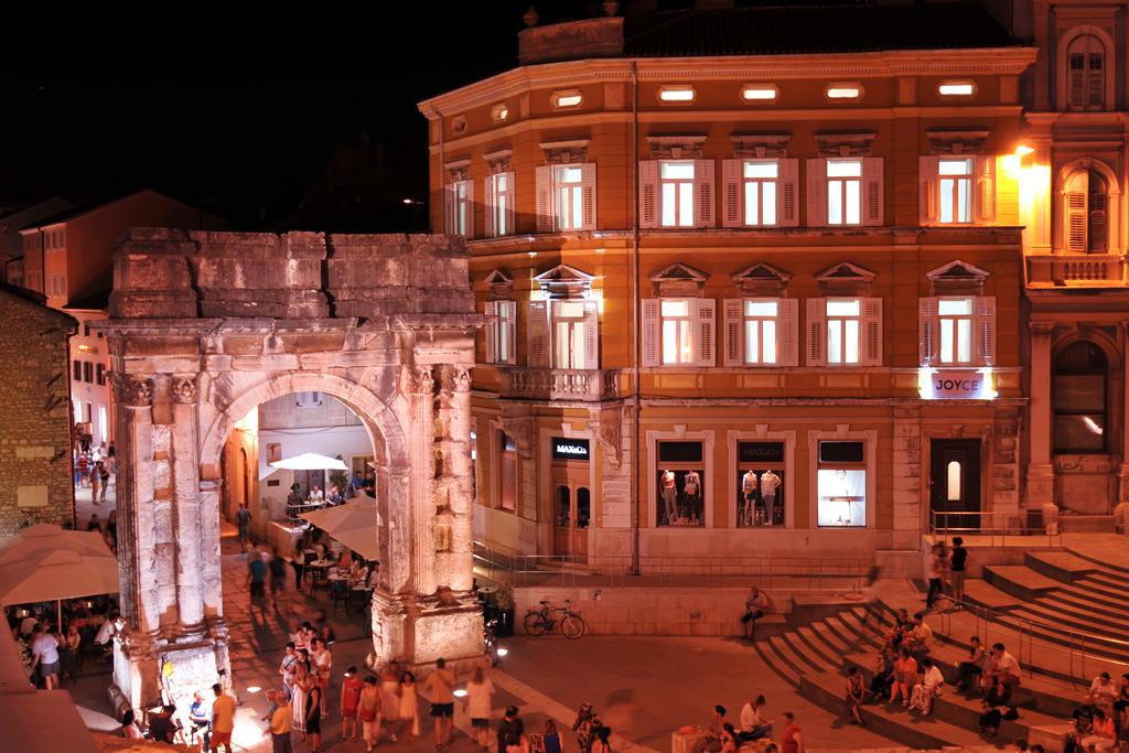 Boutique Hostel Joyce uz Slavoluk Sergijevaca u Puli